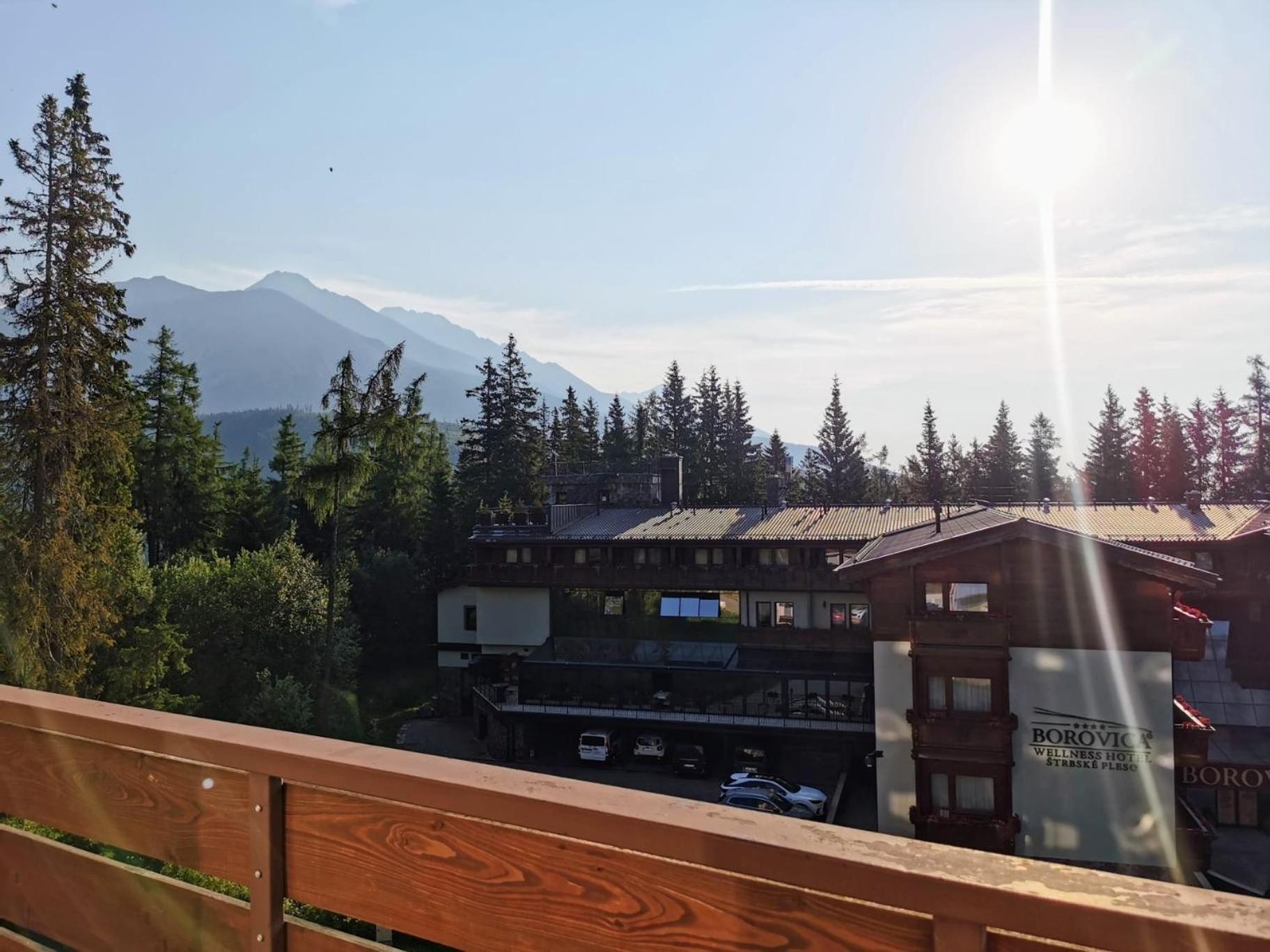 Apartman Pri Boroviciach Štrbské Pleso エクステリア 写真